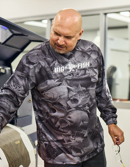 Aus Camo Dark Grey Champion fishing shirt - lifestyle in workshop
